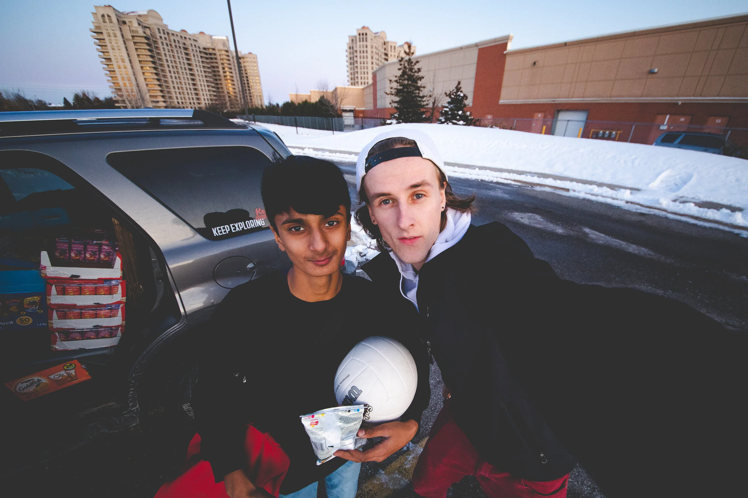 Contradicting Boys’ Masks