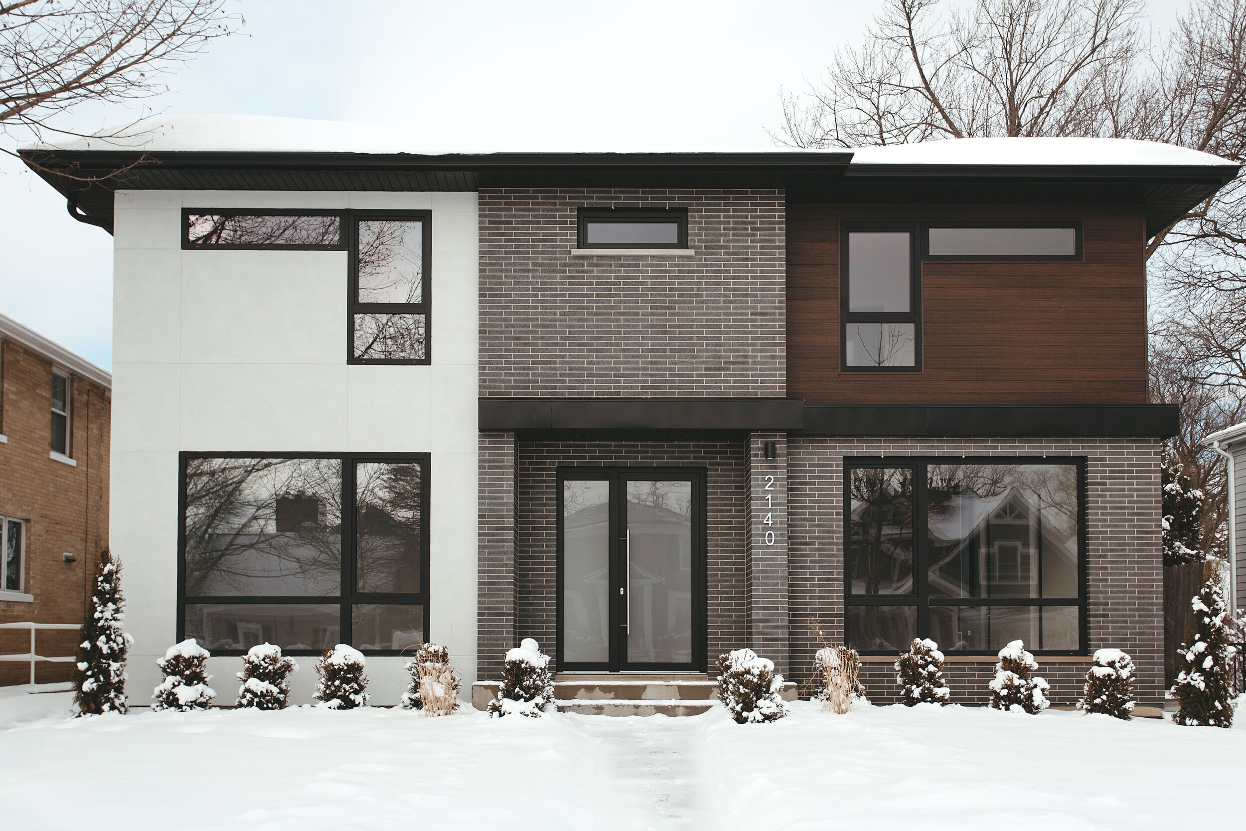2140 Dewes, Glenview
