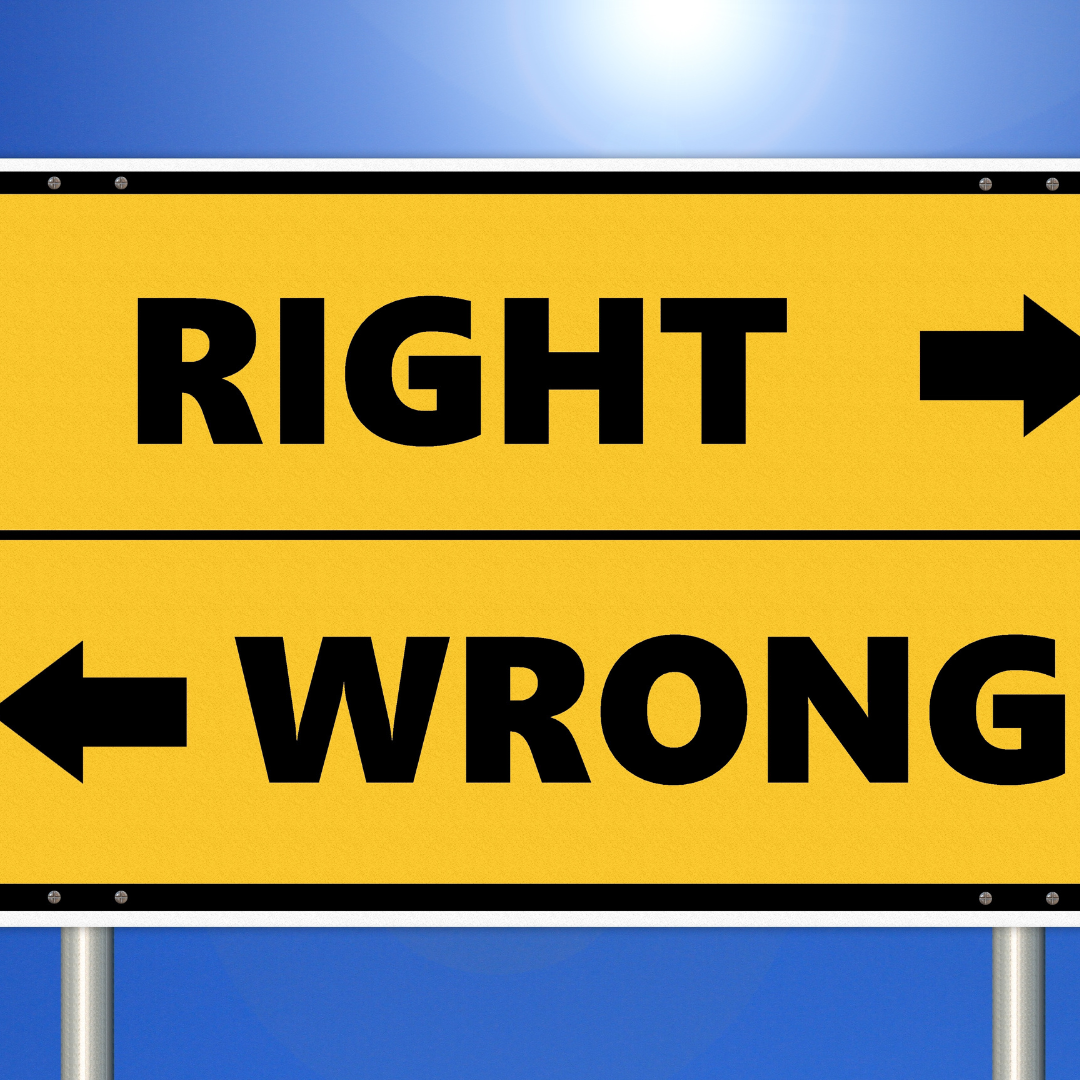 Choosing the Right Time to Sell: Seasonal and Economic Considerations