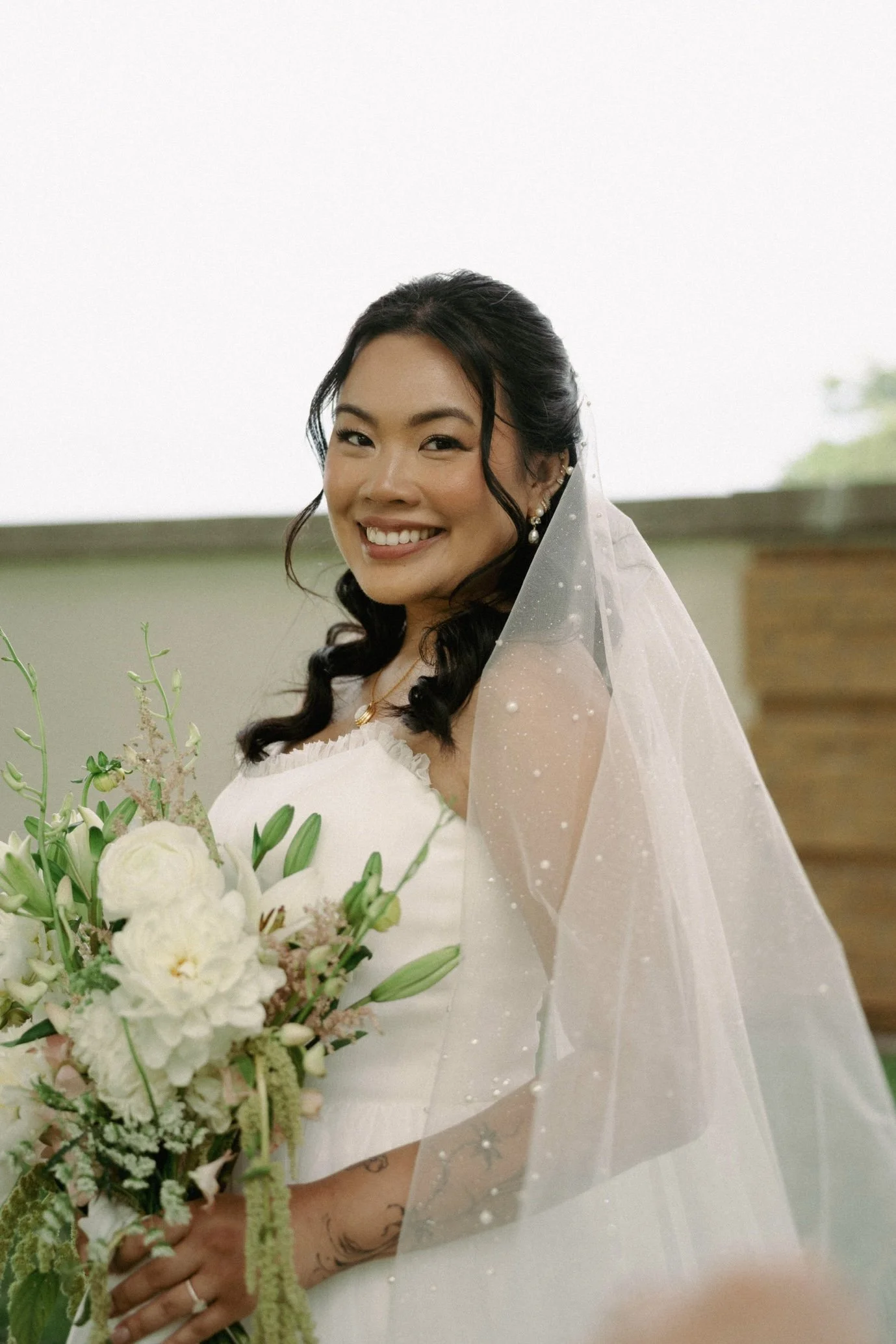 natural makeup on Asian bride