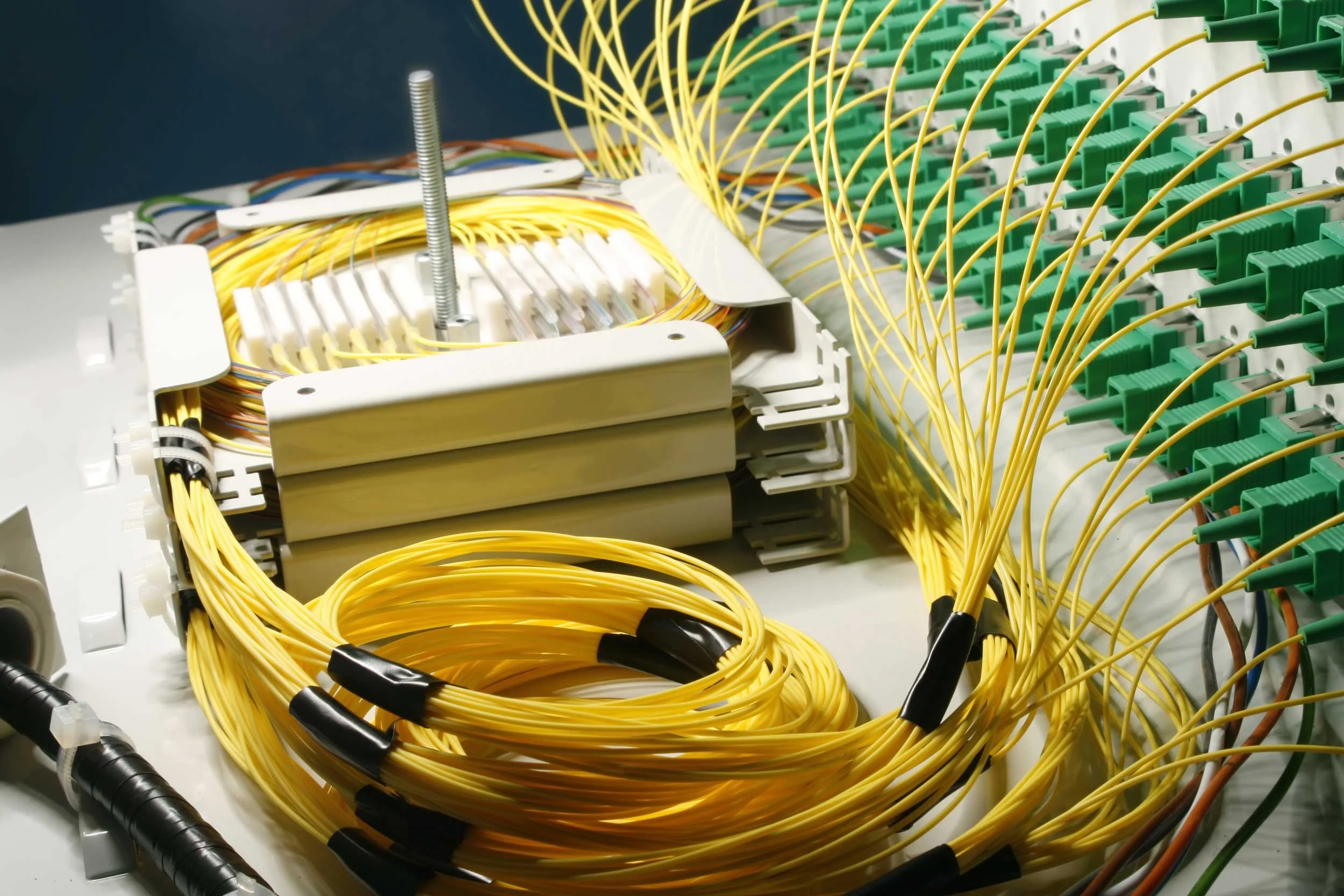 fiber-optics-quality-assurance.jpg