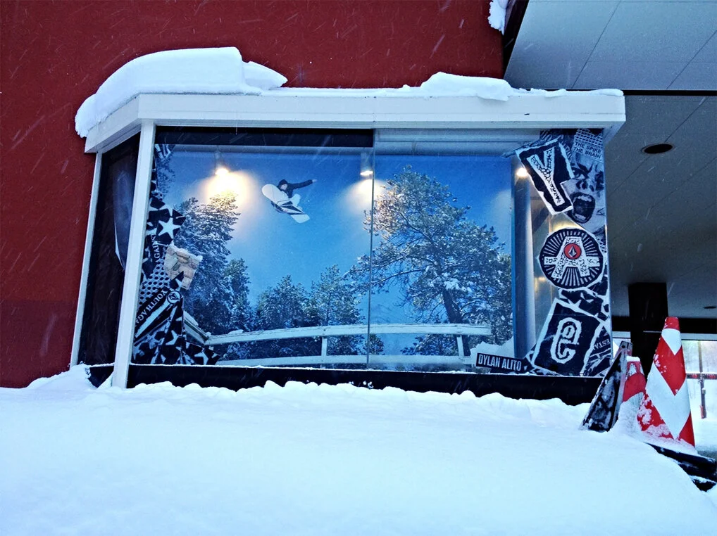 snow_window.jpg