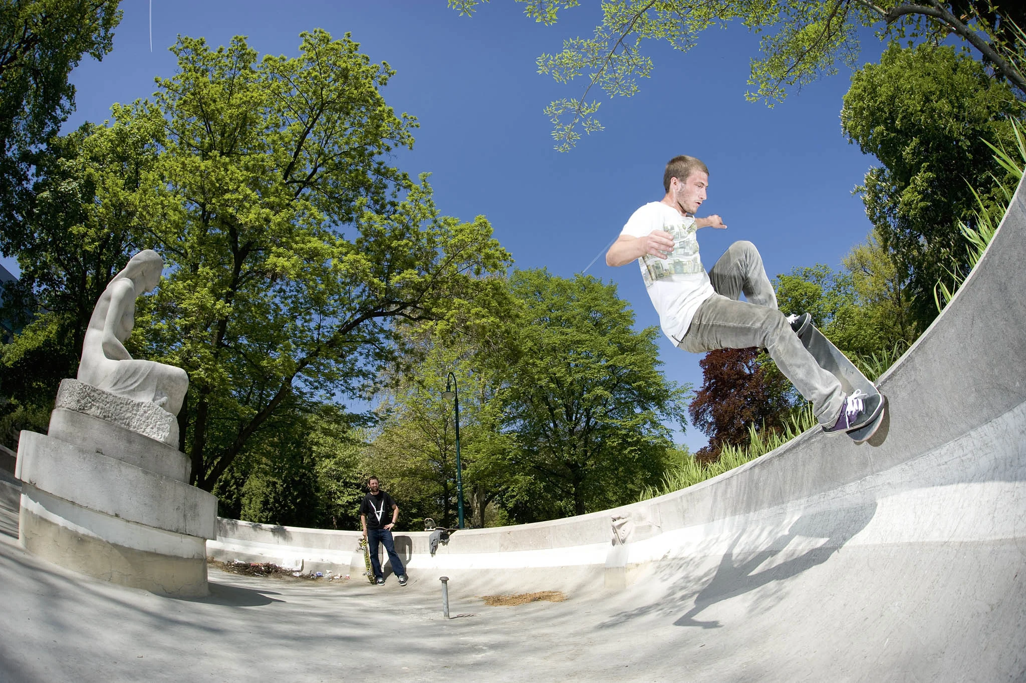  Sam, Nosegrind 