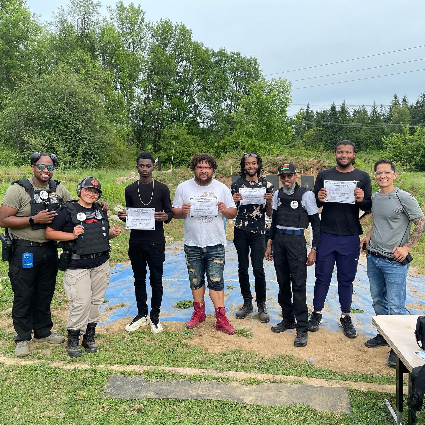 Day 1 run your gun!

#seattle #tacoma #pewpewprofessional #basicpistolcourse #veteranowned #blackownedbusiness #pewpewpew #pewpewlife