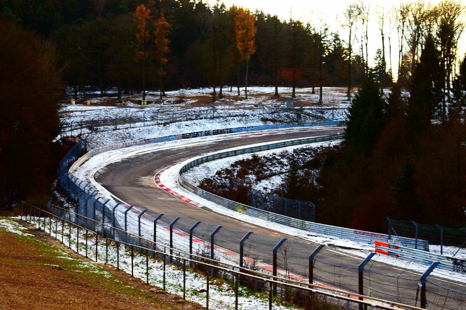 Nürburgring Brünnchen corner