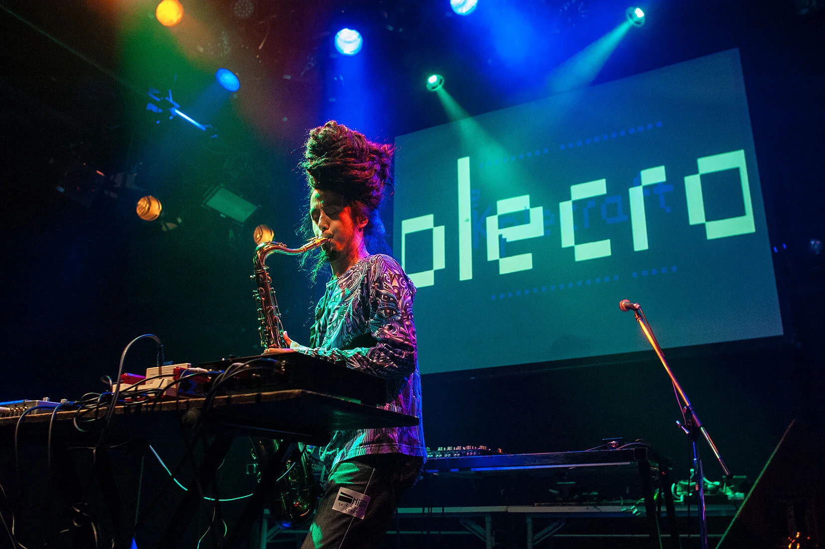 Kplecraft with visuals by Bolcoantes ( TAKASAKI Yusuke + Hermippe )