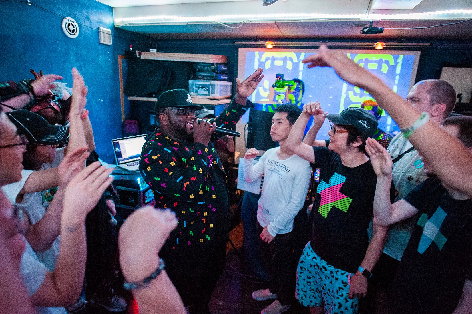 Mega Ran with visuals by DIY_destruction