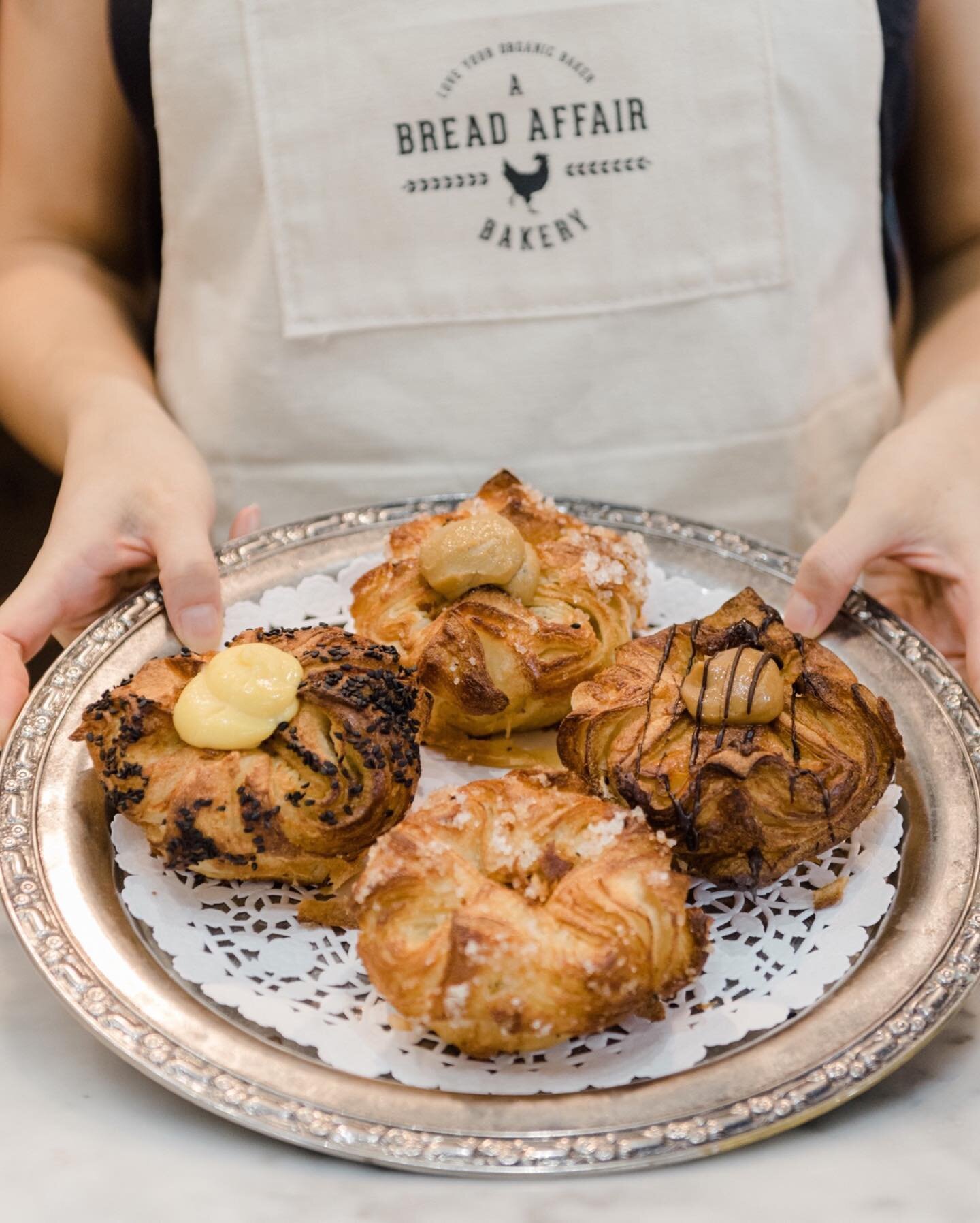 @ABreadAffair has launched Kouign Amann pastries and we&rsquo;re excited coordinate invitations and introduce some of our favourite local foodies to this well-loved bakery on @Granville_Island for a taste throughout March and April.
&mdash;&mdash;
Fo