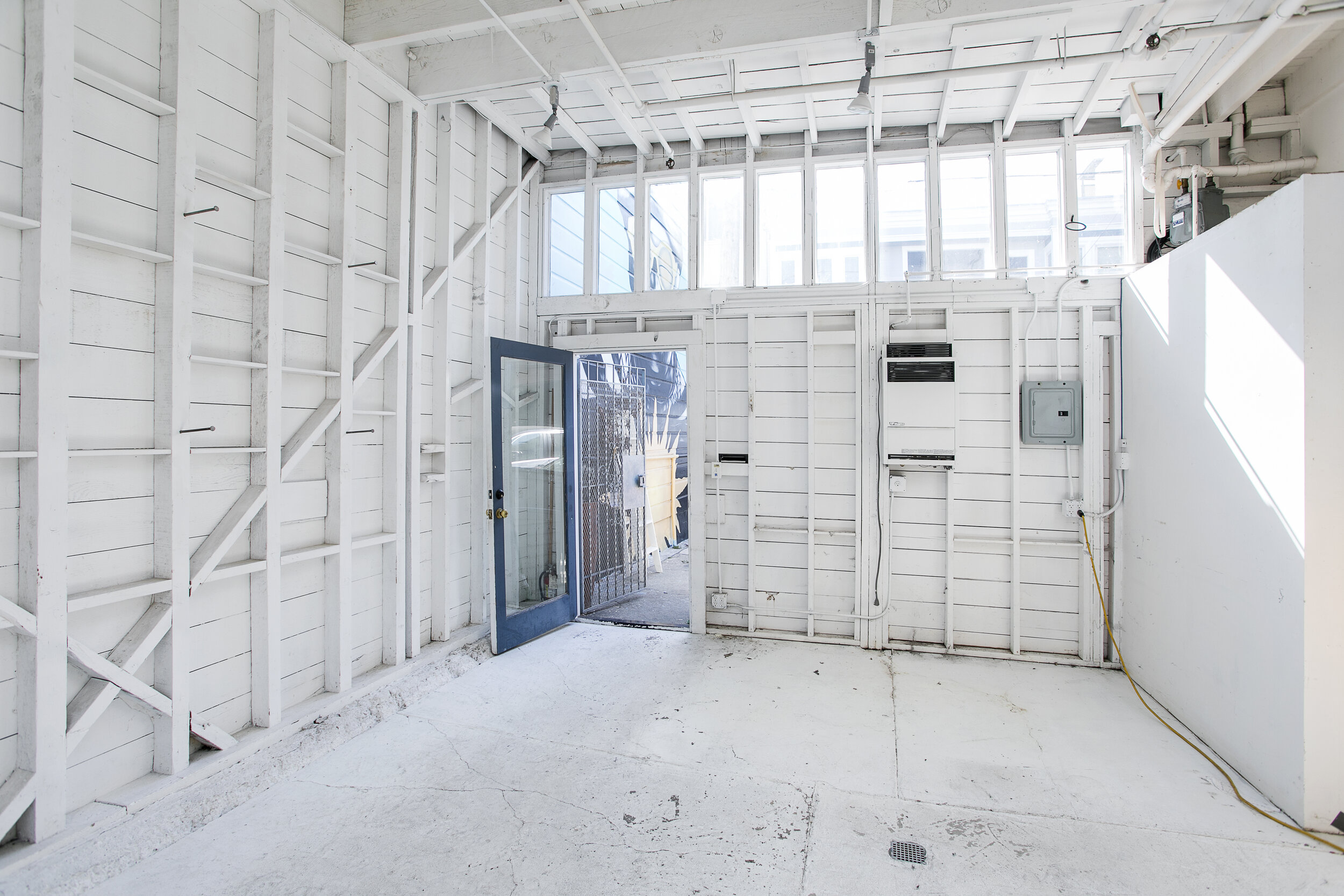 Even Kinori Studio Before 01.jpg