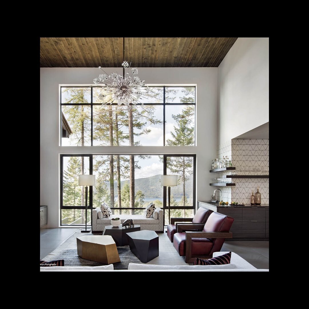 &ldquo;I love using color throughout all of my projects where it&rsquo;s possible. In a place like Whitefish, where it&rsquo;s dark and grey throughout much of winter, color makes a huge statement &mdash; and our clients agree.&rdquo; 

Hunter Domini