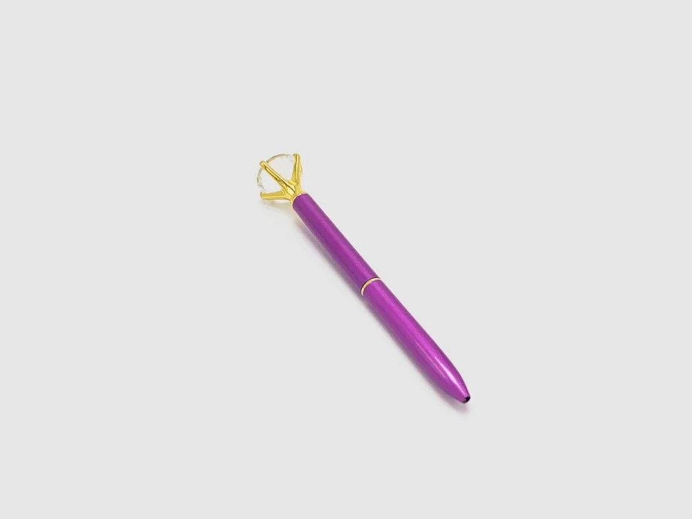 Magenta-Diamond-Gold-Pen.jpg