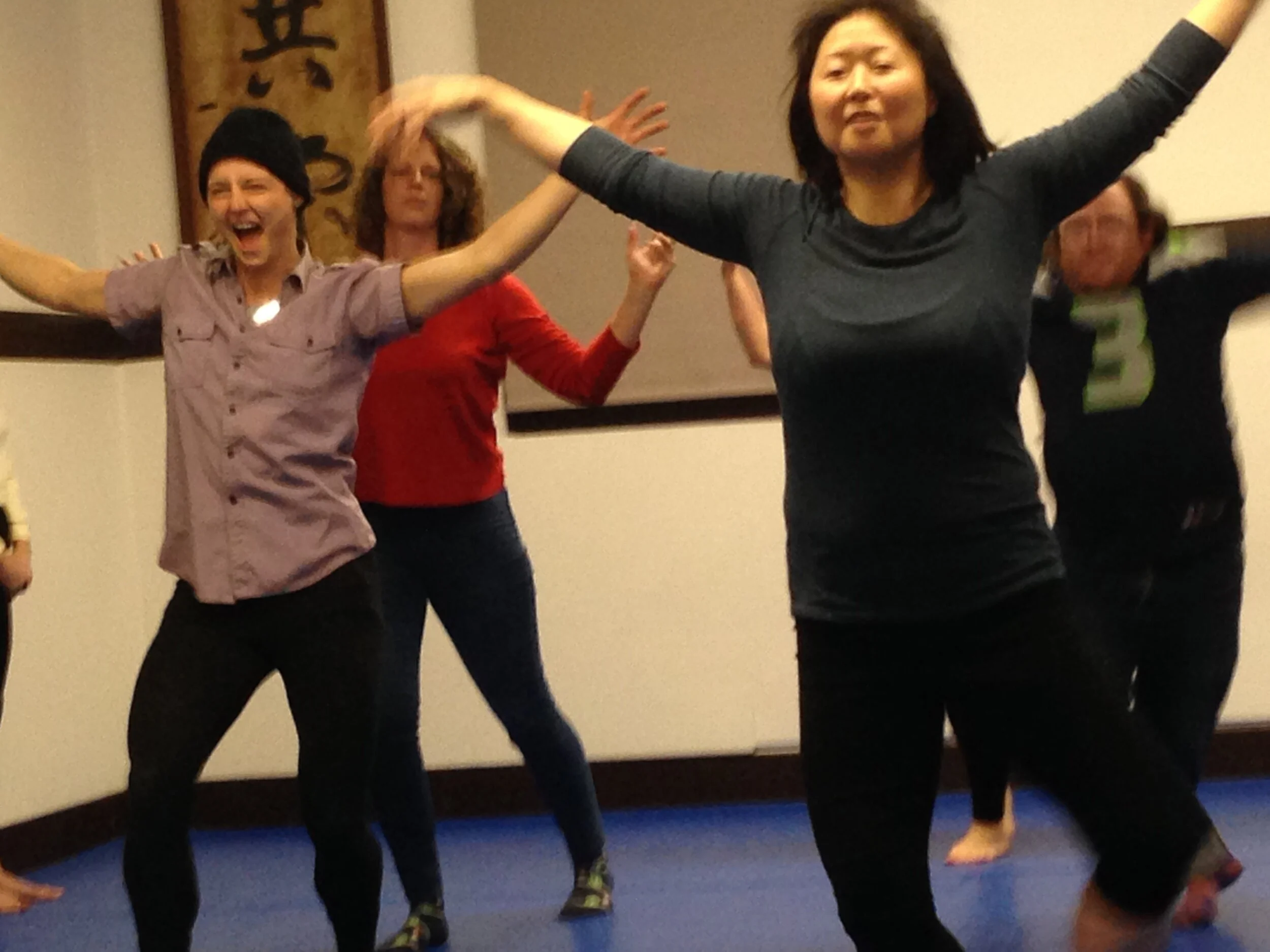 sneakdy-deep-collective-community-classes-2.jpg