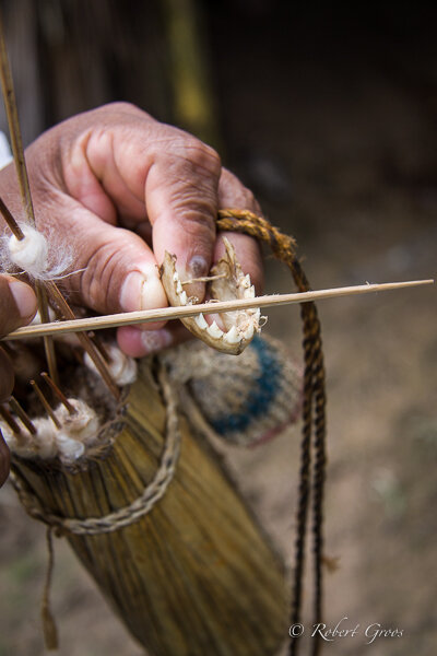 Sharpening dart with piranha teeth