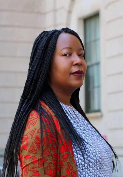 Verandah Chat with Maisy Card