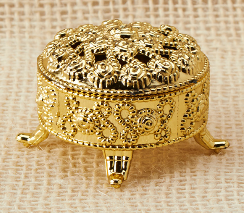 Plastic Trinket Box-Gold.PNG