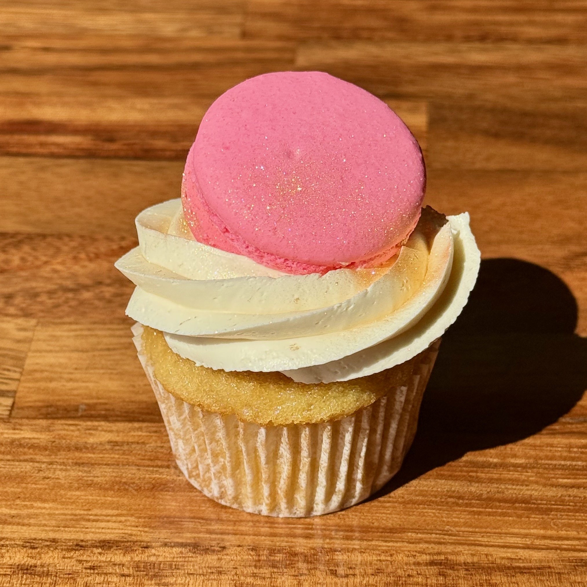Champagne Dream Cupcake
