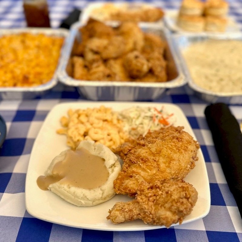 Fried+Chicken+Sunday+Supper%2C+plated.jpg