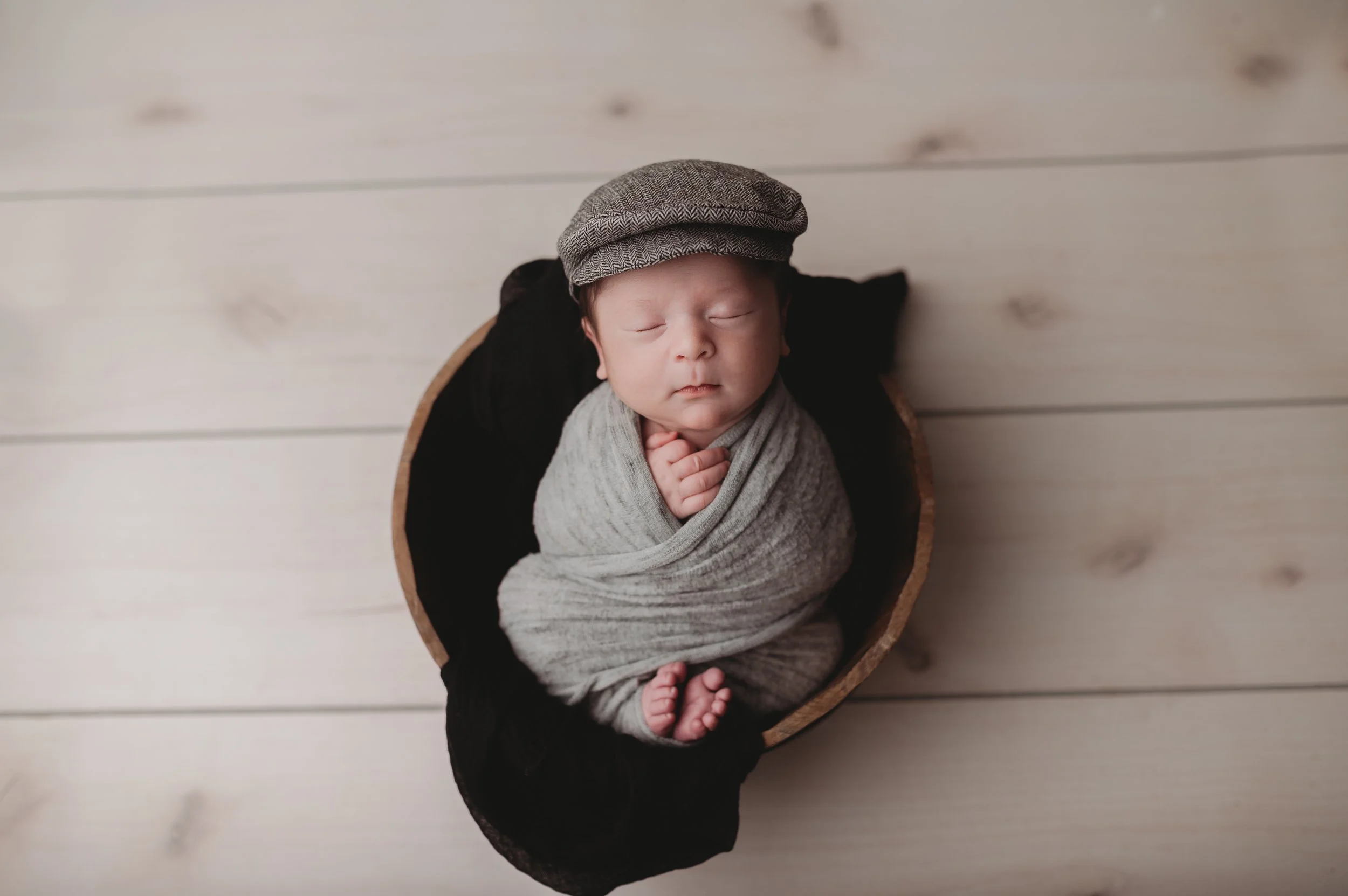 CameronNewborn-43.jpg
