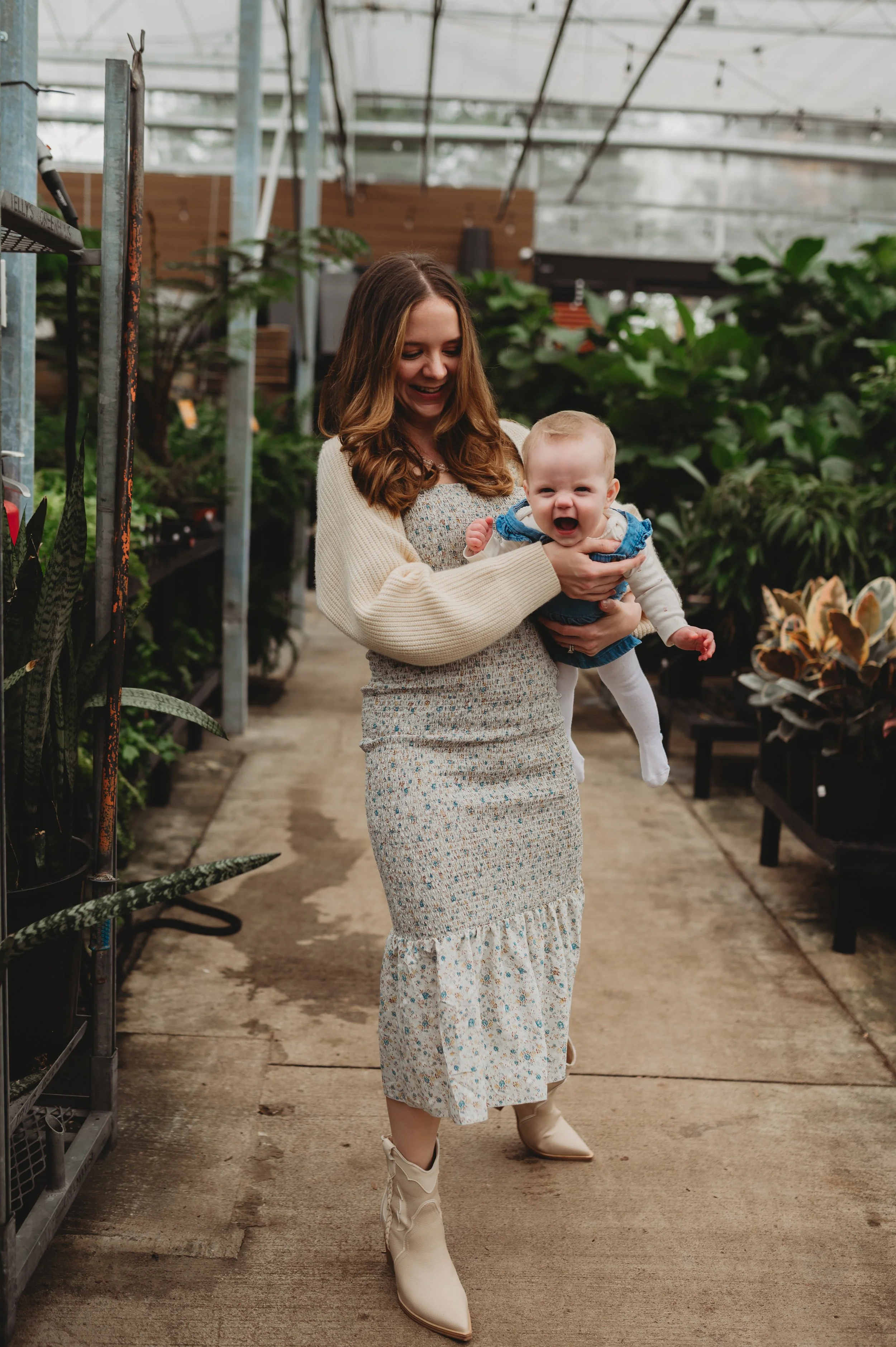 TylerMotherhood26-43.jpg
