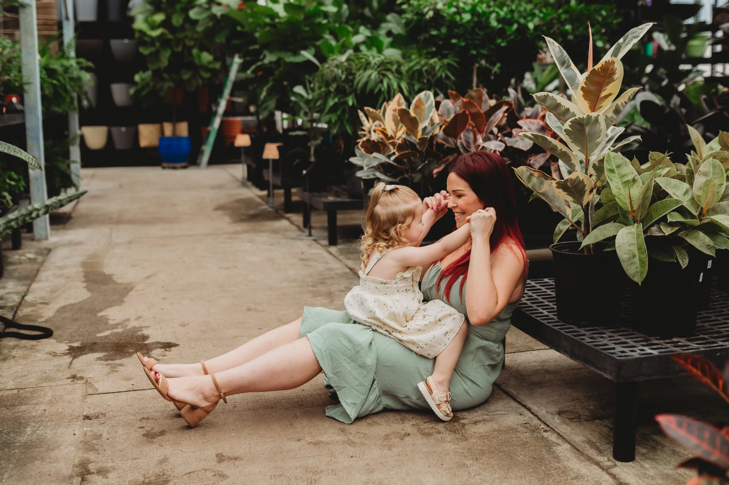 JuliaMotherhood26-30.jpg