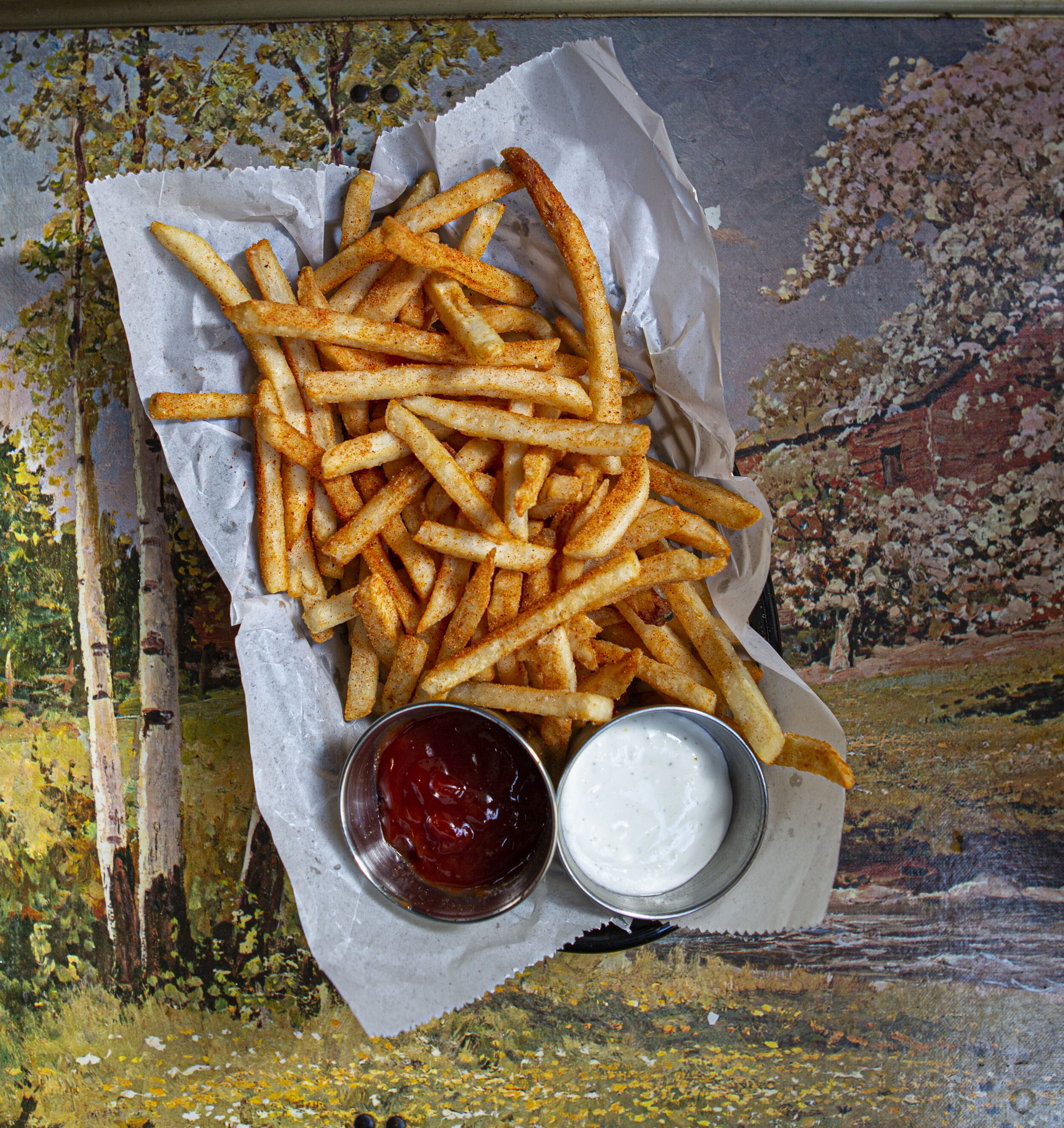 settle-down-tavern-ghost-fries-full.jpg