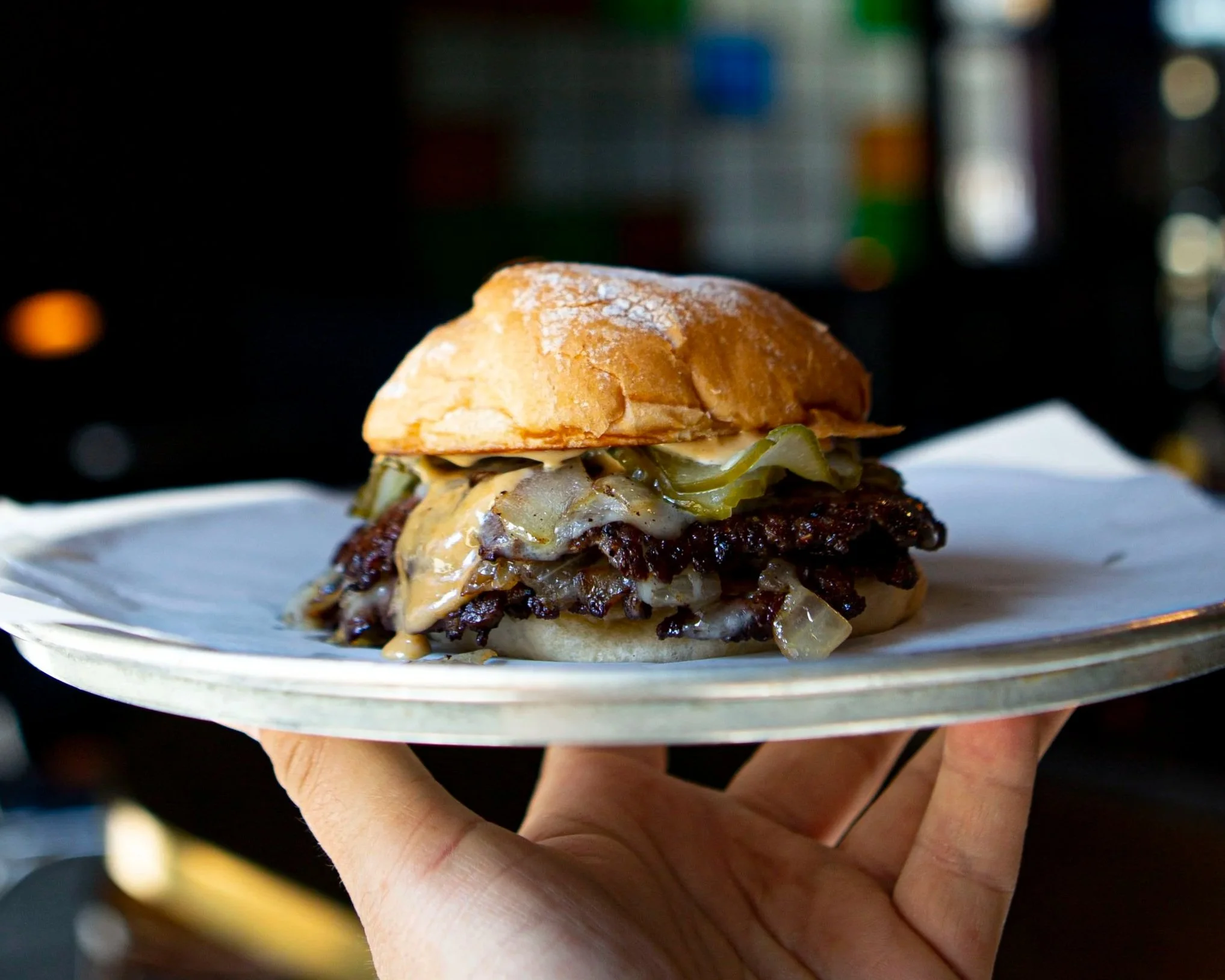 settle-down-tavern-good-idea-burger-3.jpg