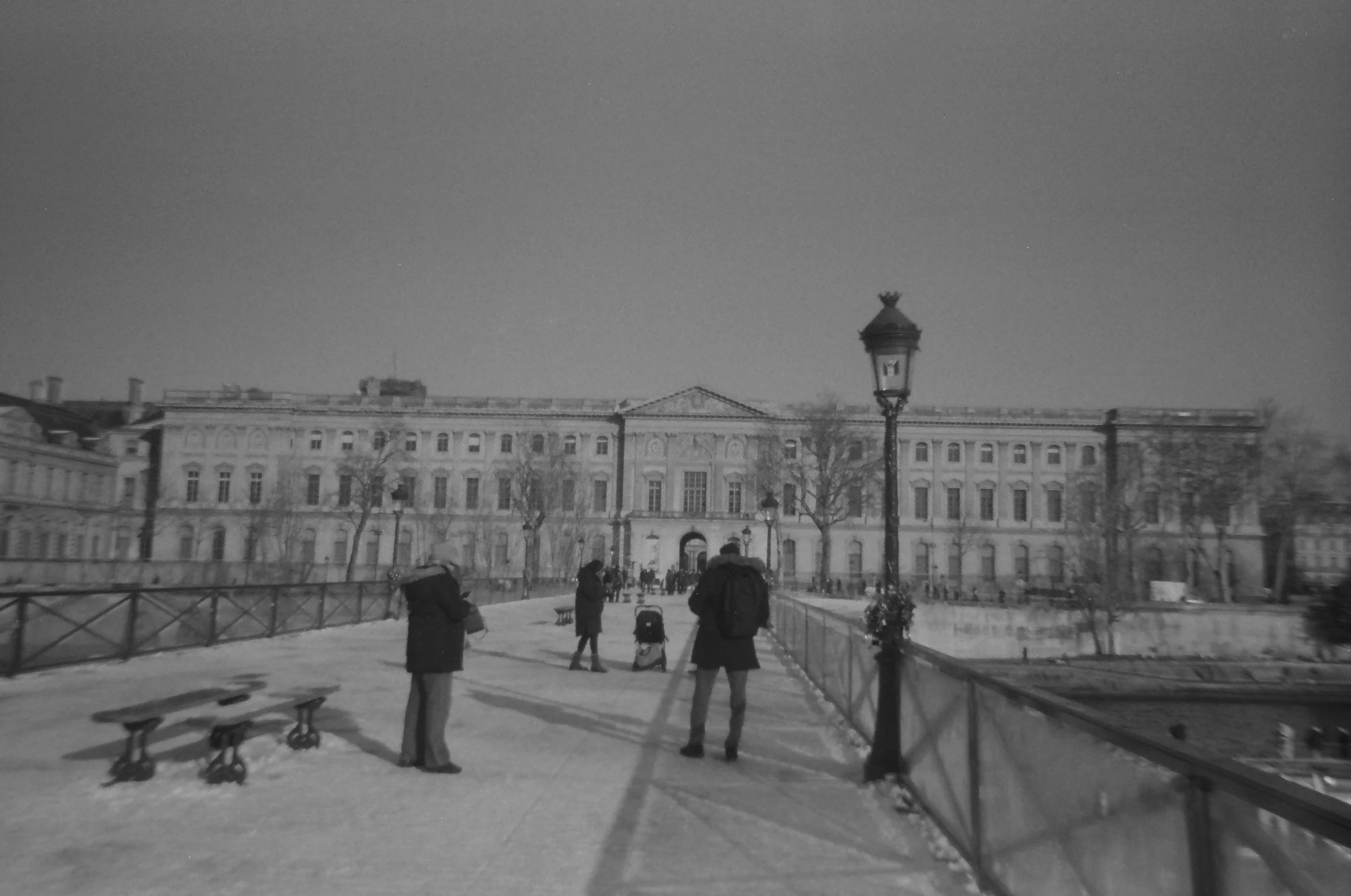 parisbridge3.jpg
