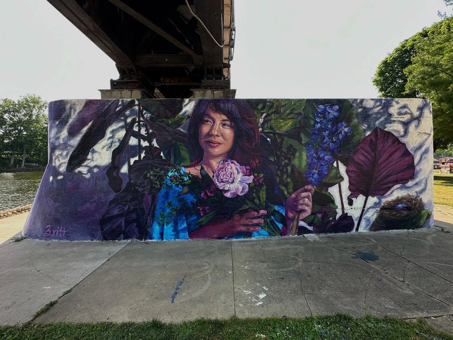 Finished piece for Mural Mania 2025.  All brush!

I&rsquo;m exhausted, happy and so greatful to be able to paint and complete this piece (6 days). It&rsquo;s the first large(r) scale wall I&rsquo;ve done since having Elsy and to have her by my side a