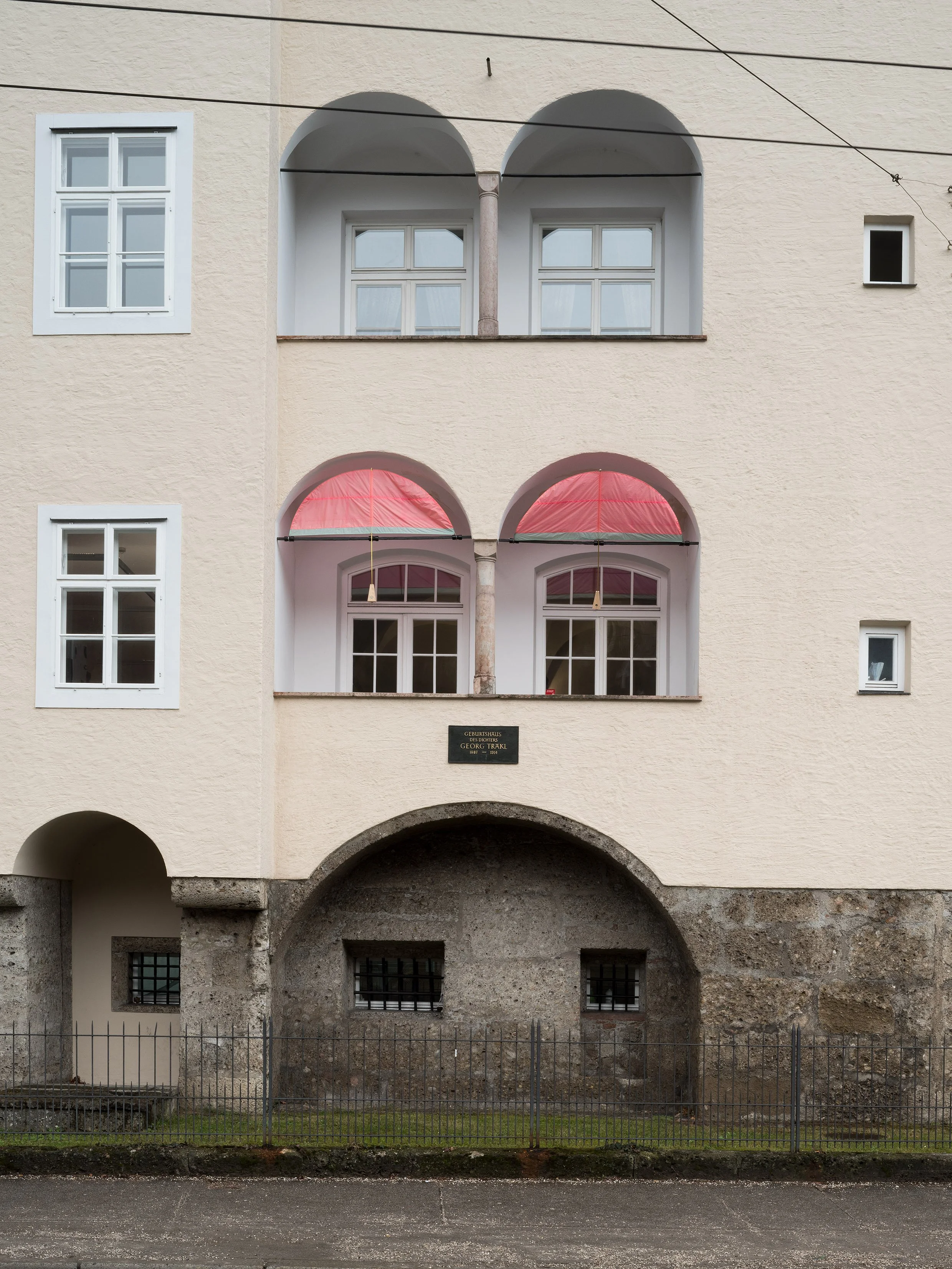 Ausstellung plus20degree, Kunst im Traklhaus 2024, Liang Jung Chen, Fabio Spink, Foto Rudolf Strobl (5).jpg