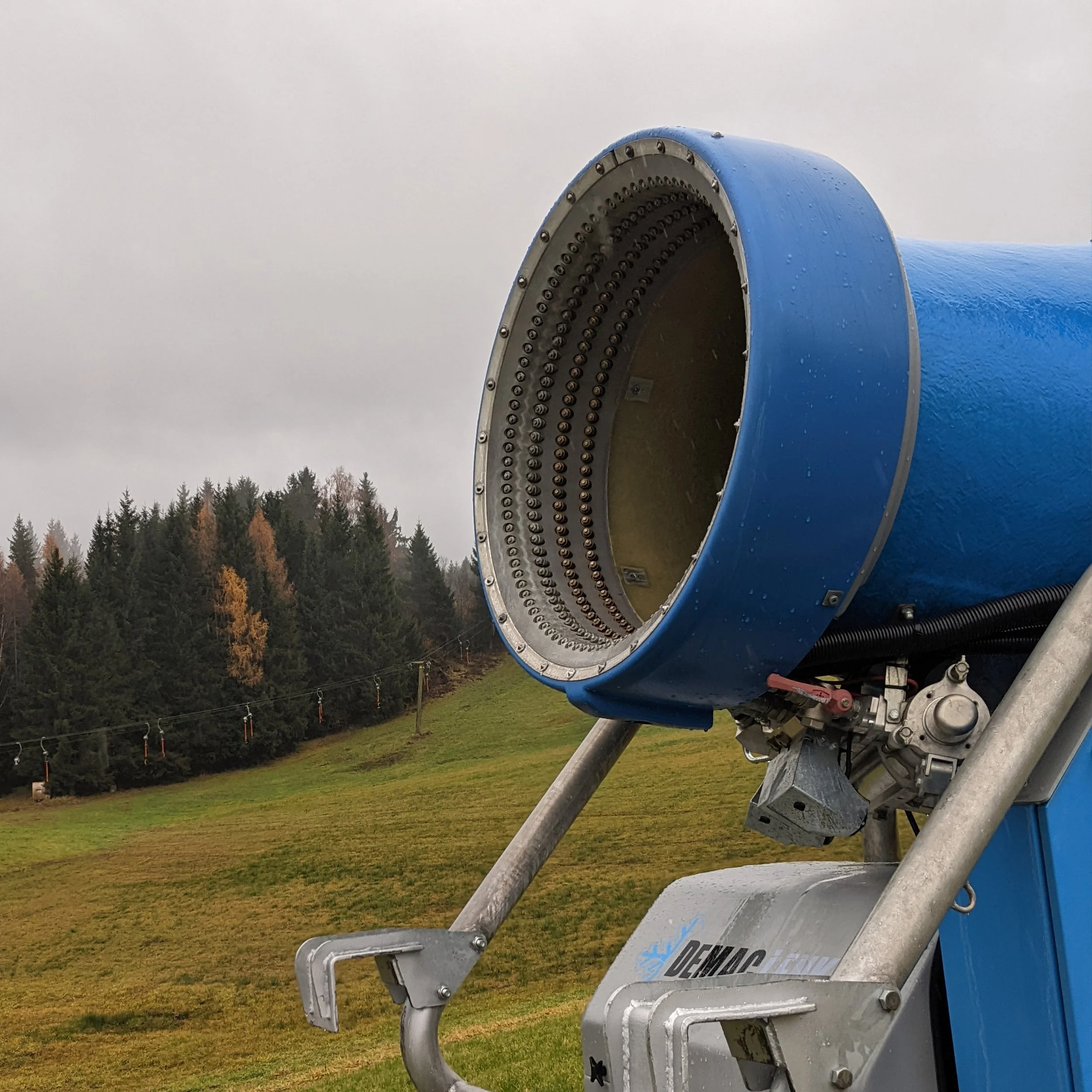  Snow Action - Version # I  
 Stephanie Lüning 