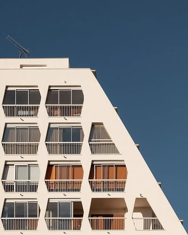 s u m m e r
-
#saveasphotography