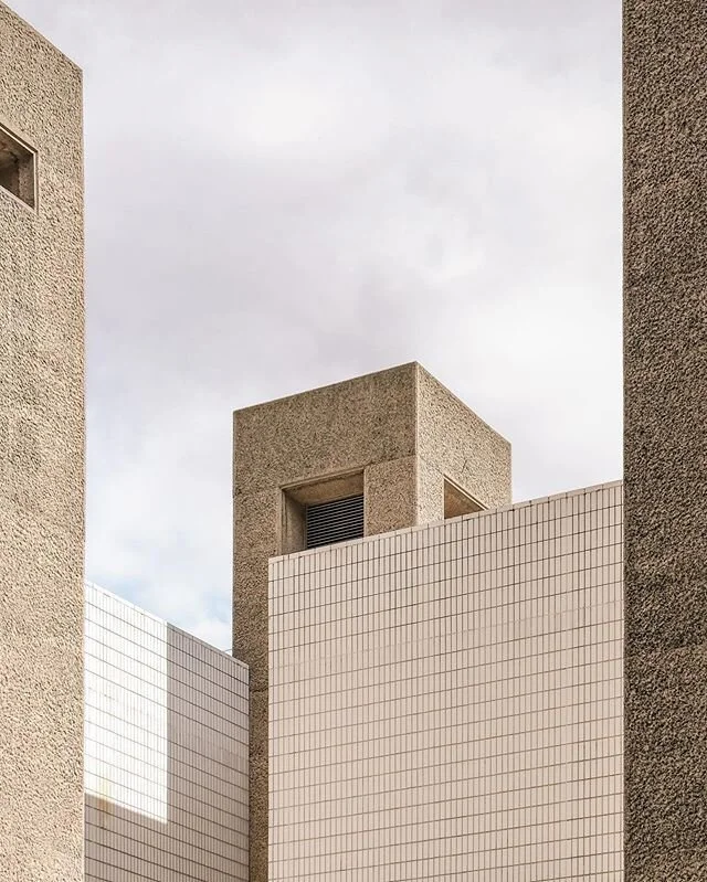 g e o m e t r y
-
#saveasphotography