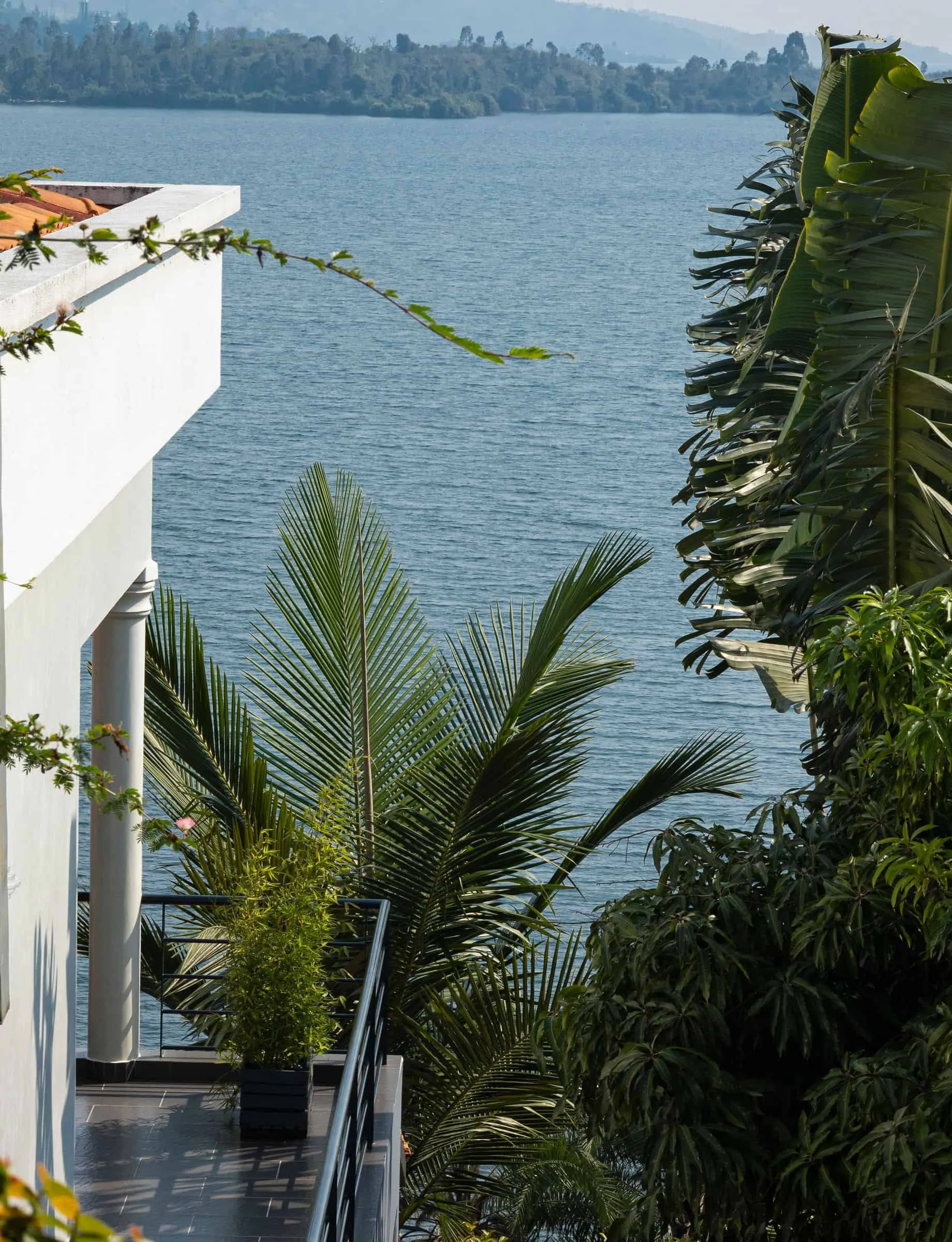 inn-on-the-lake-lake-kivu-view.jpg