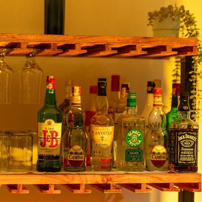 inn-on-the-lake-beverage-cabinet.JPG