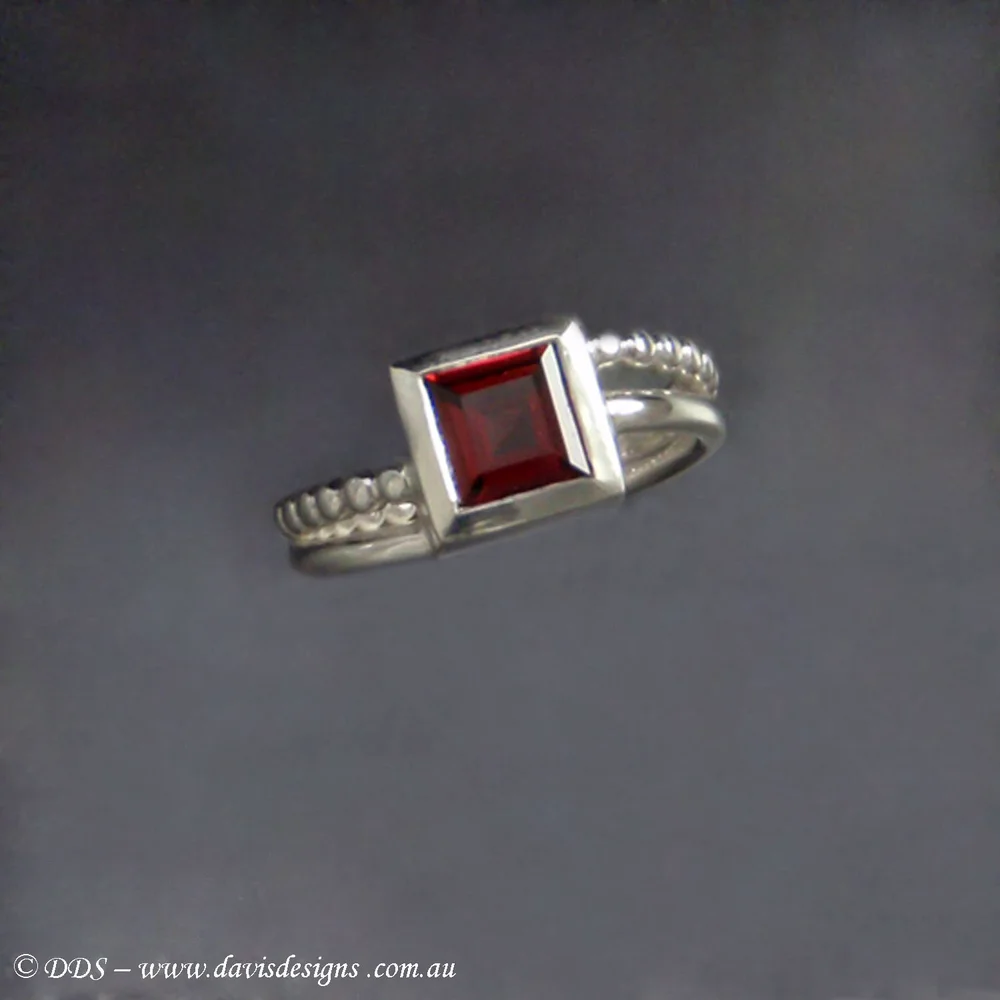 Rhodolite Garnet and Sterling Silver ring (925) — Davis Design Studio