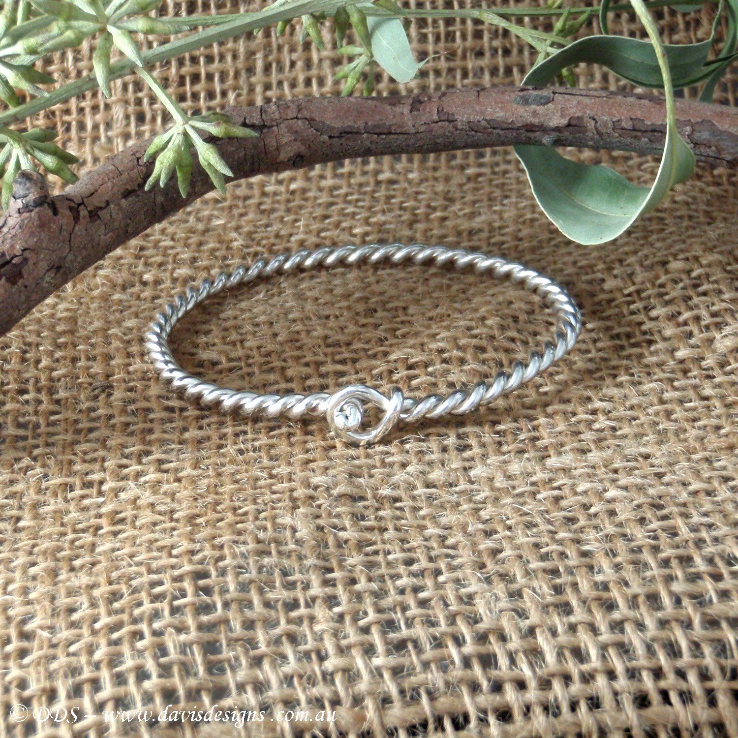 Twisted Clip Bangle (925)