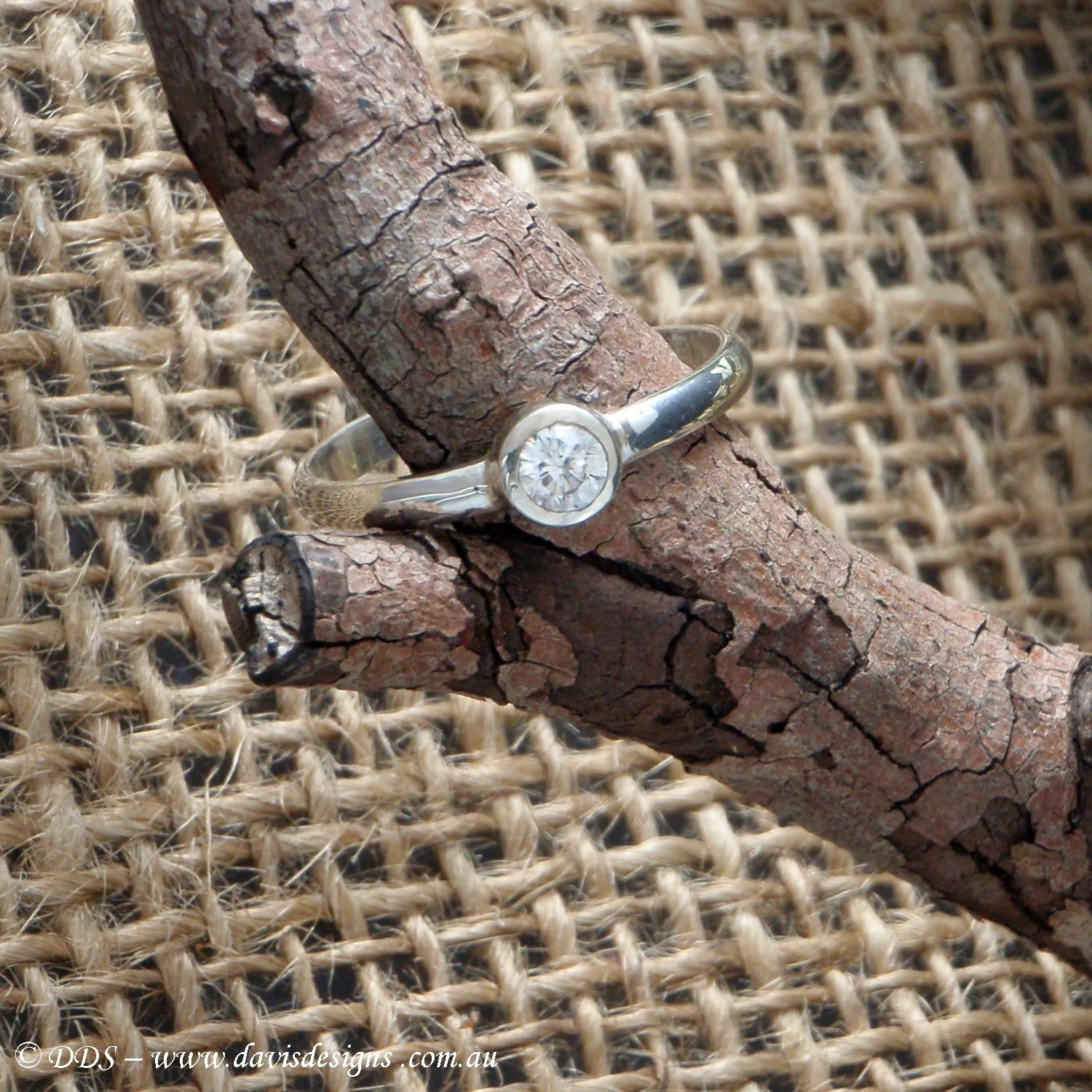 White Cubic Zirconia Solitaire Dress Ring (925)