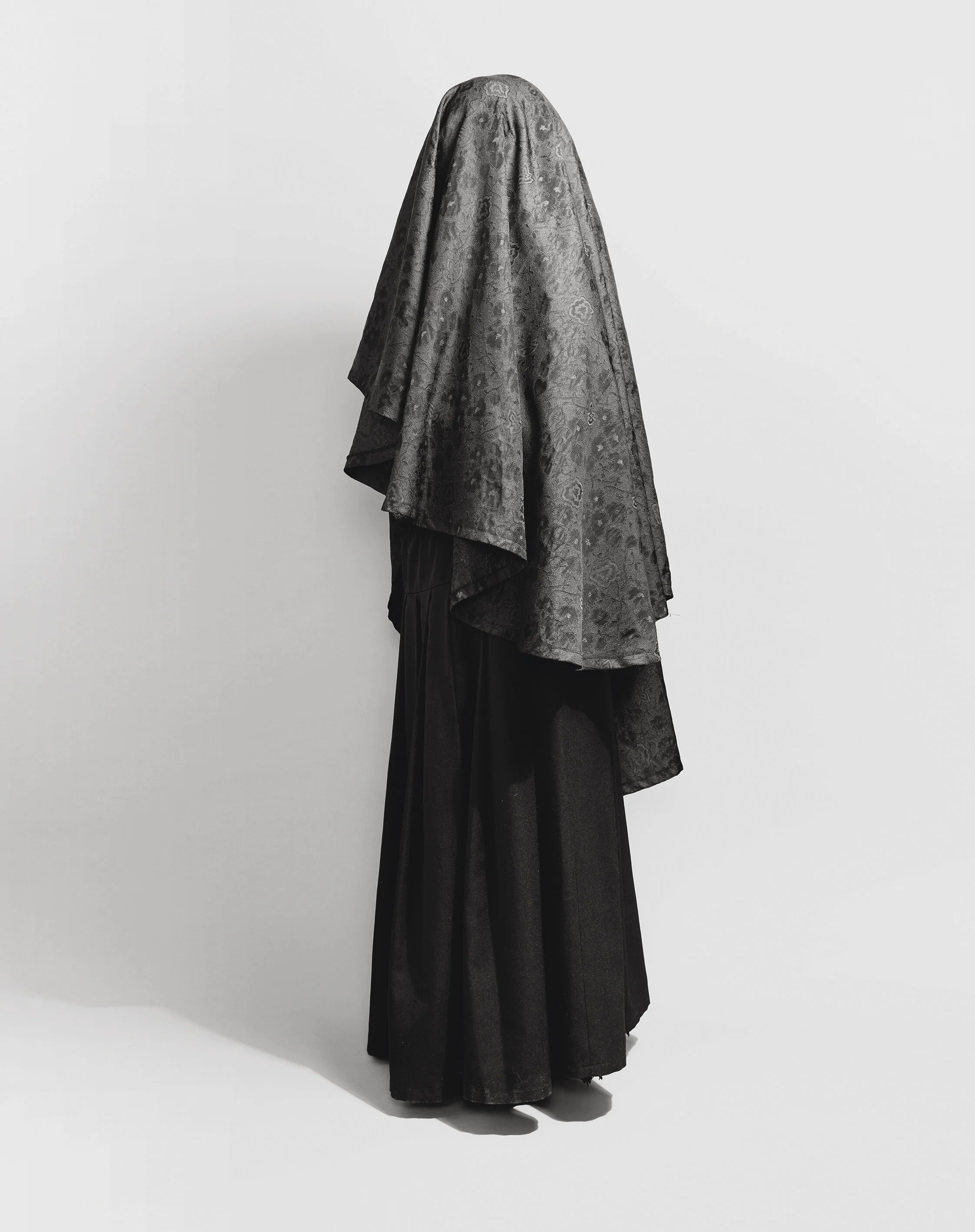 Hidden Woman, Mea Shearim, Israel (Large Print)