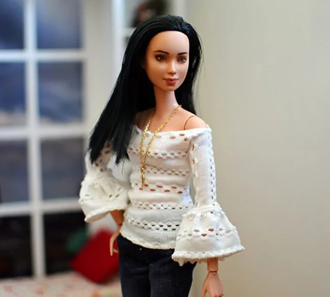 OOAK Made to Move Black Hair Barbie, Eve, Plastically Perfect - OOTD - Pointelle Statement Sleeves 01.jpg