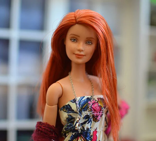 OOAK red hair made to move Barbie, Anne, Plastically Perfect - OOTD capsule wardrobe outfit 04.jpg