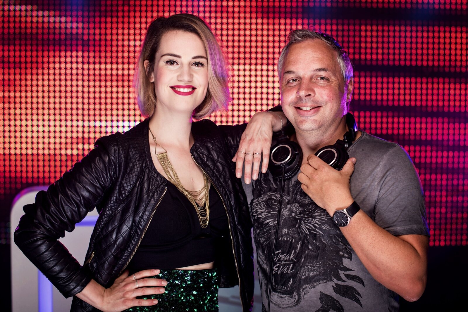 bandshopper.nl-dj-and-lady-laura-dance-party.jpg