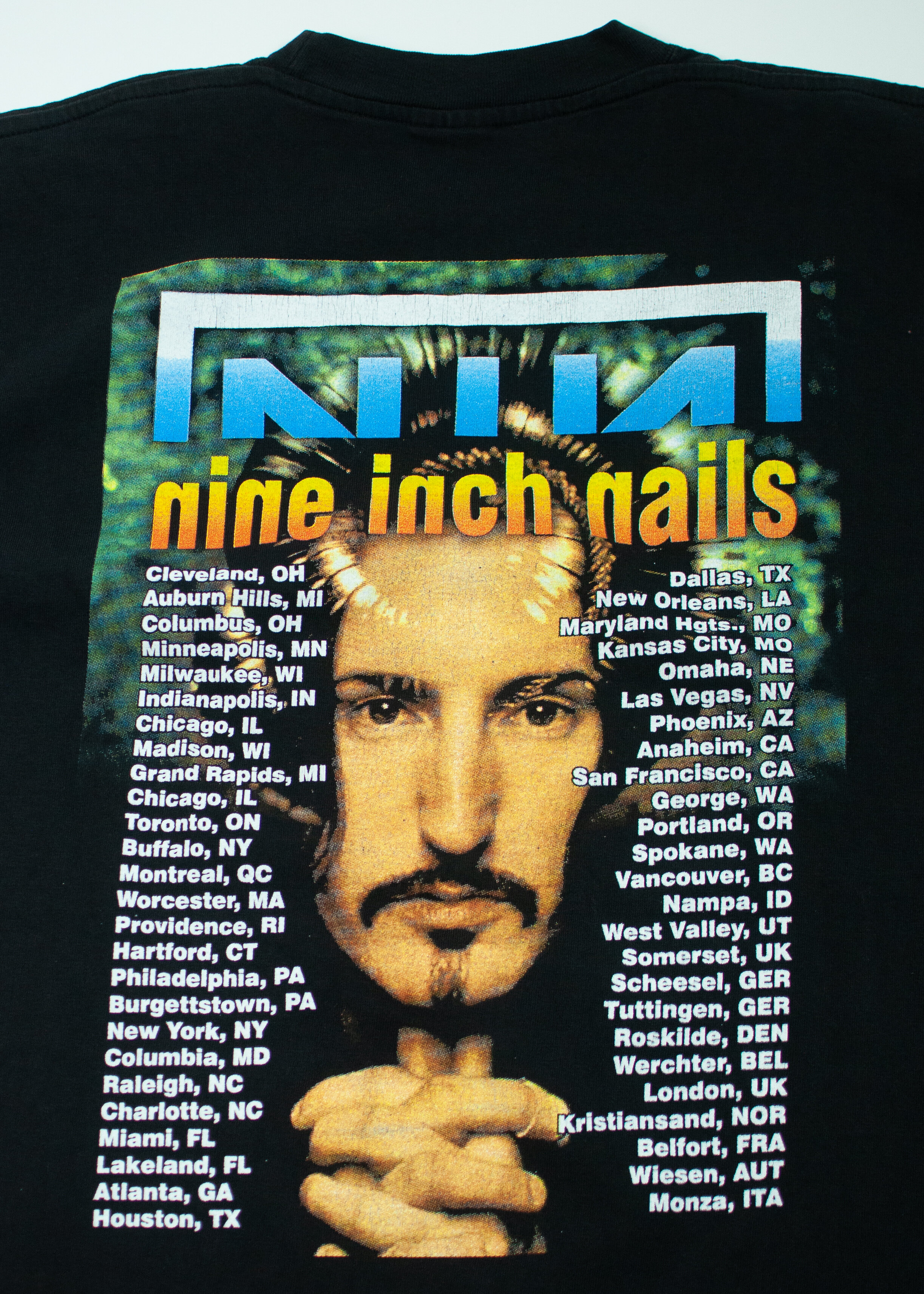 Vintage 90's Nine Inch Nails NIN Rap Tee — The Pop-Up📍
