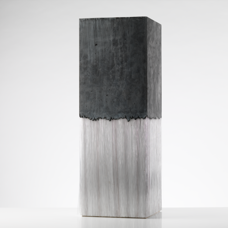 Dichotomy II, 95 x 32 x 32 cm, glass and concrete, 2018.