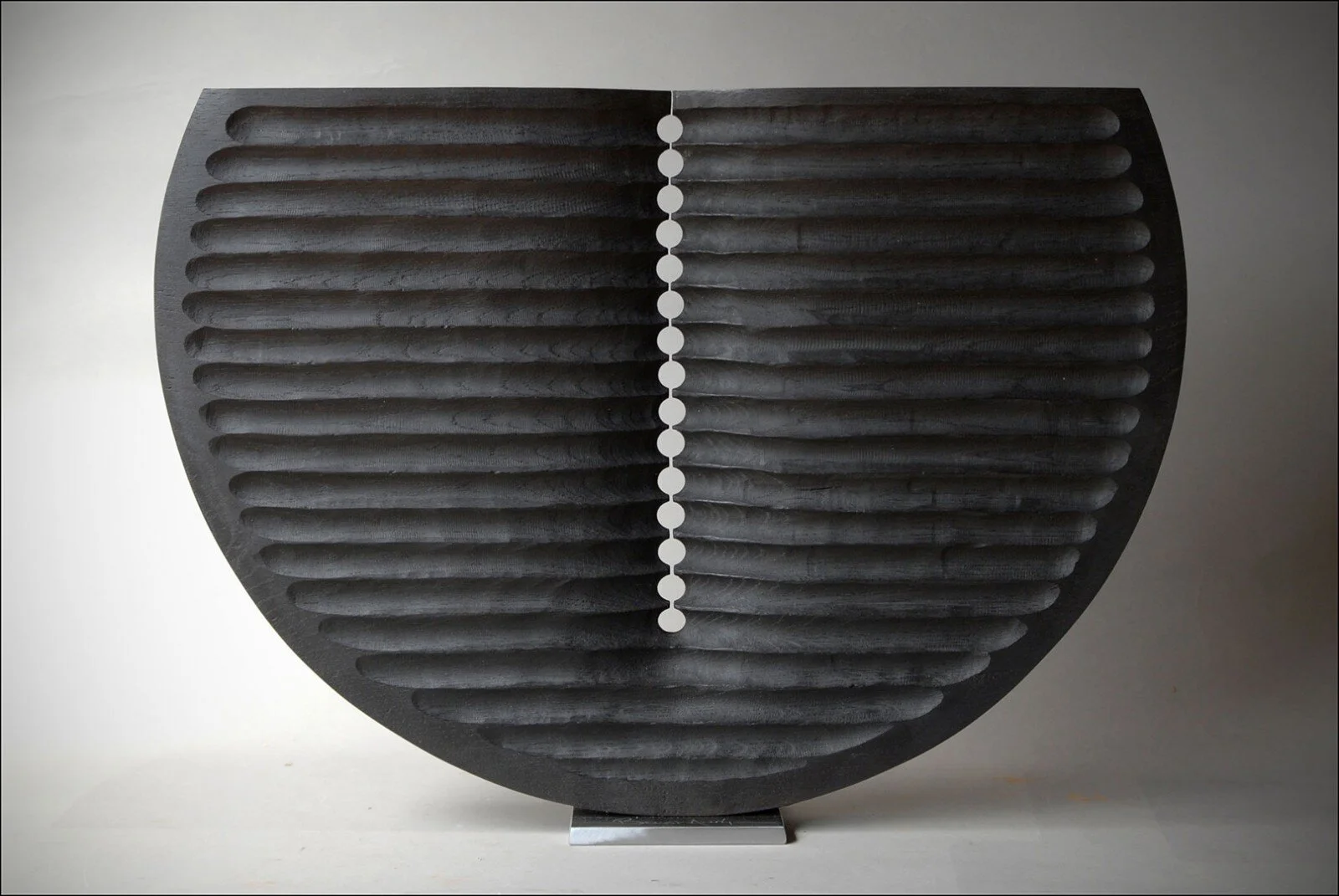 Dionee Noire, 58 cm
