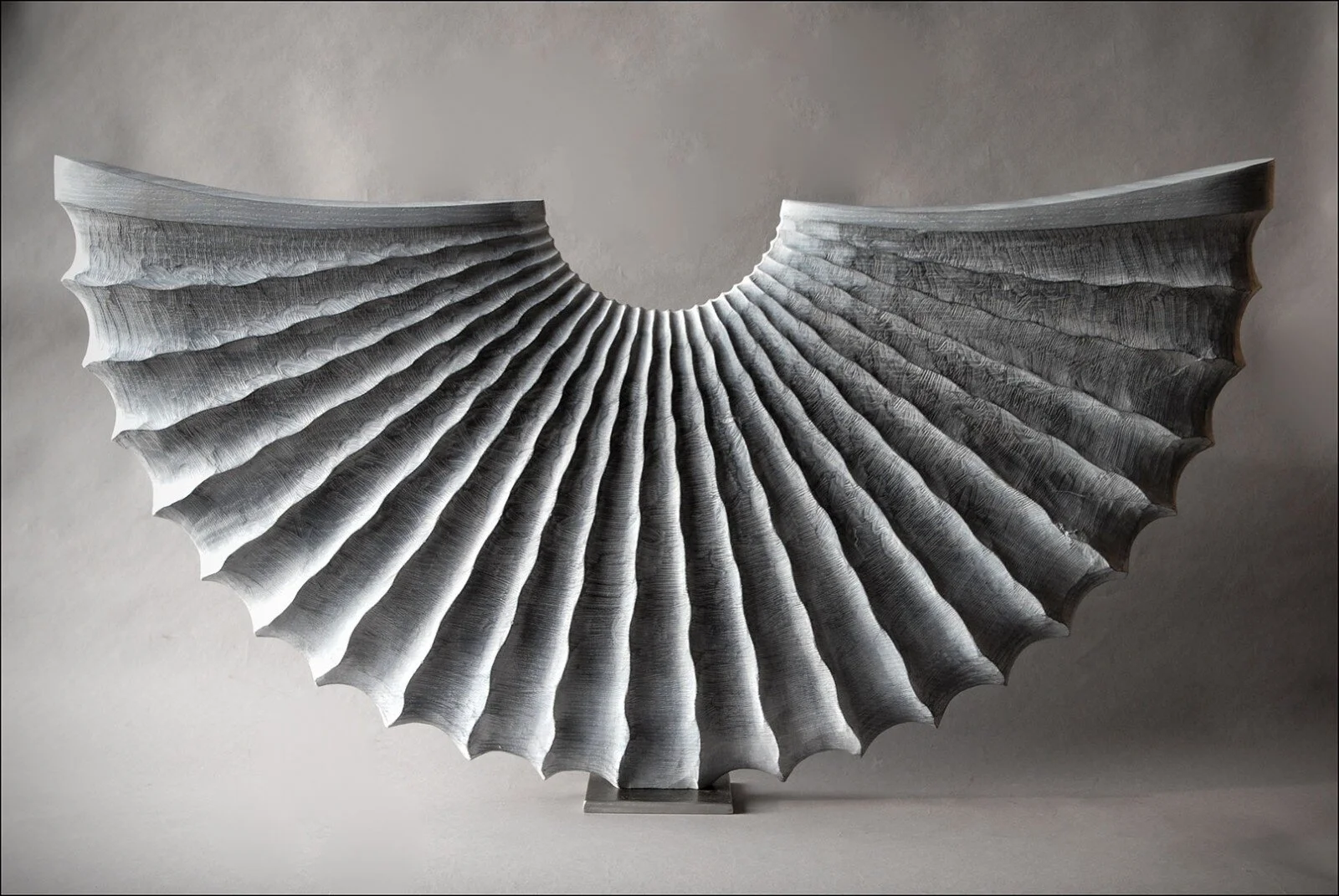 Grey shell, 100cm