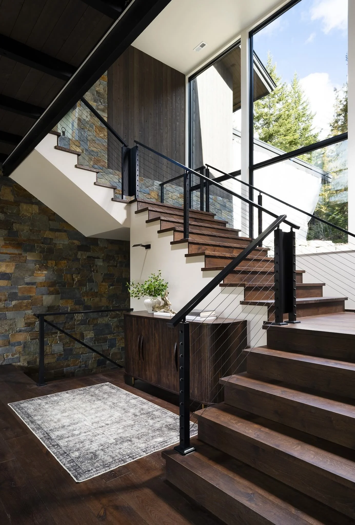 Montana Build - IH1.jpeg