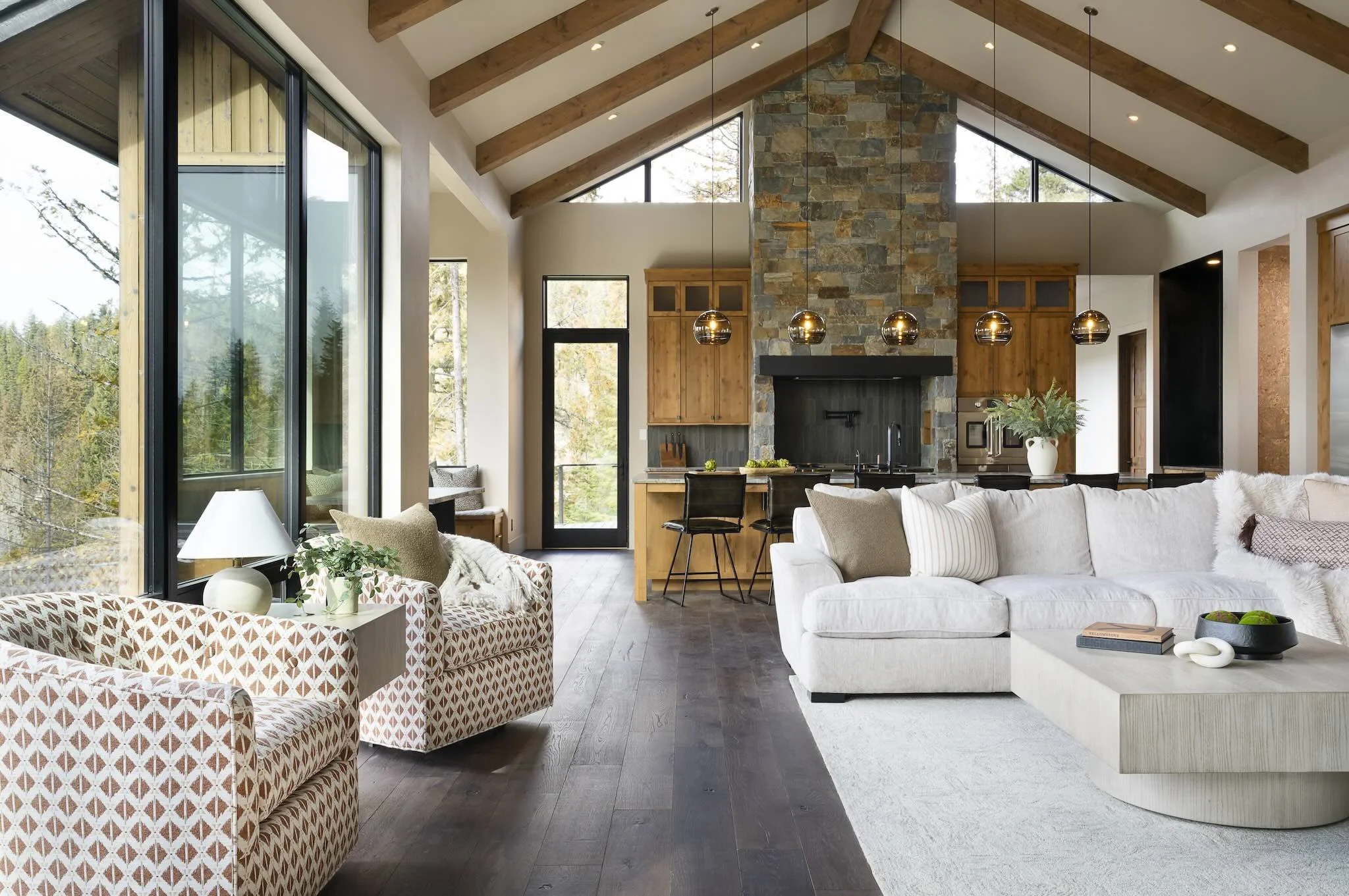 Montana Build - IH5.jpeg