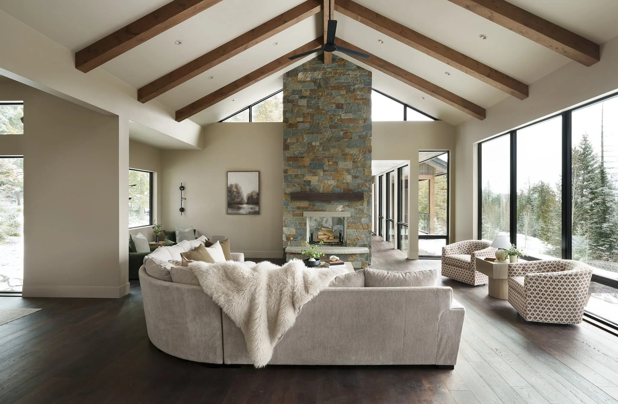 Montana Build - IH14.jpeg