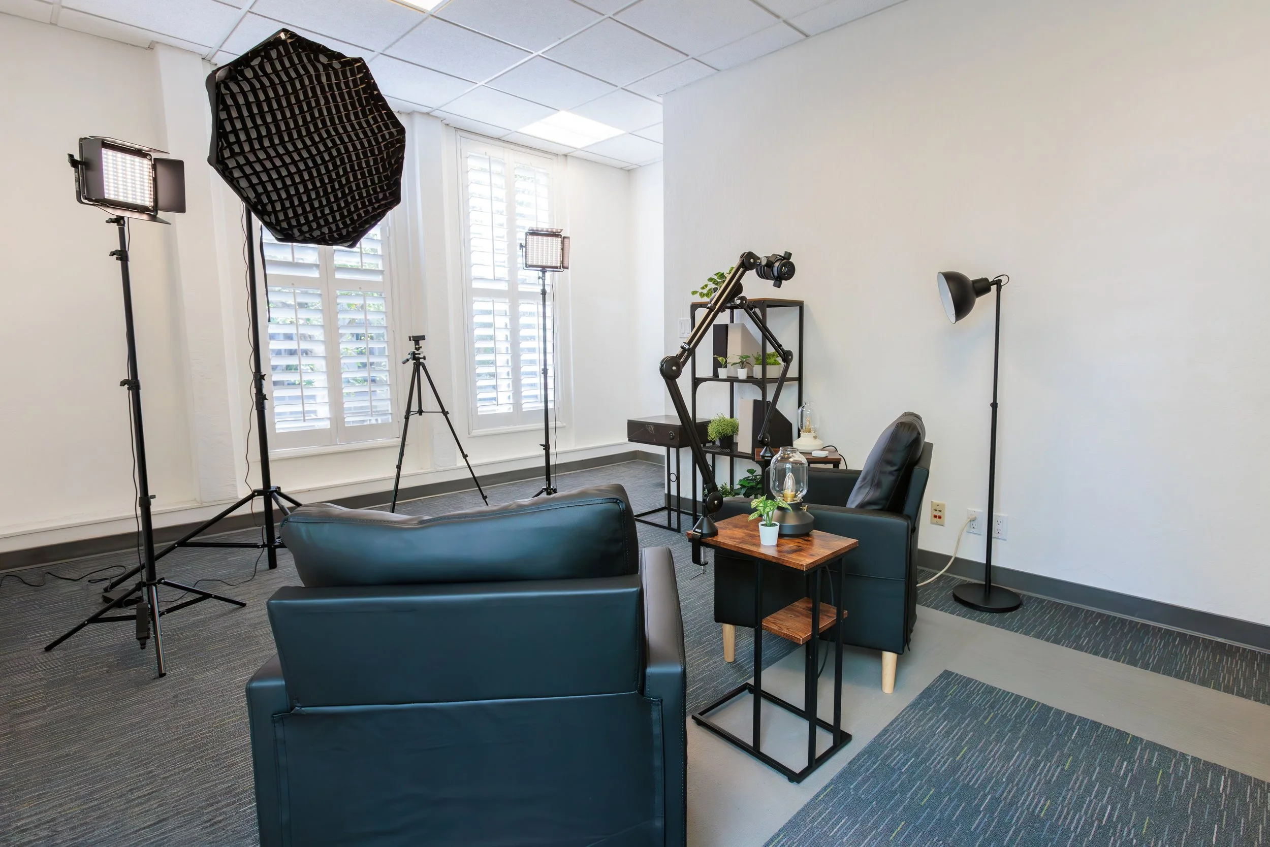 Redwood City Studio Space — Fitzpatrick Professional Center