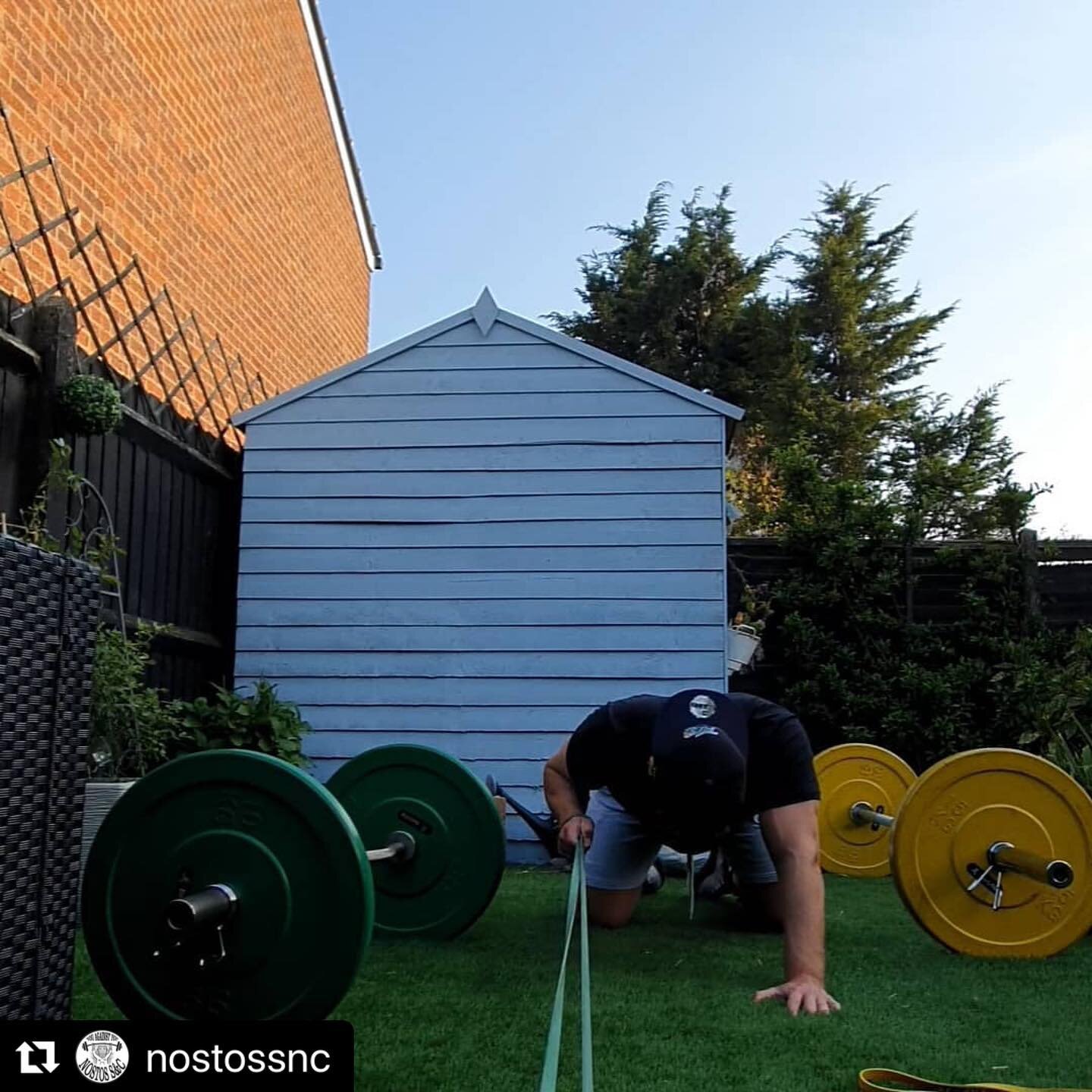 Great shot @nostossnc glad you&rsquo;re getting your workout in during these crazy times. ・・・
Its times like these we cant replace, its times like these we must embrace, and even though its bitter sweet and it brings us to our knees. It makes us who 